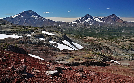 Three Sisters from Tam McArthur Ridge